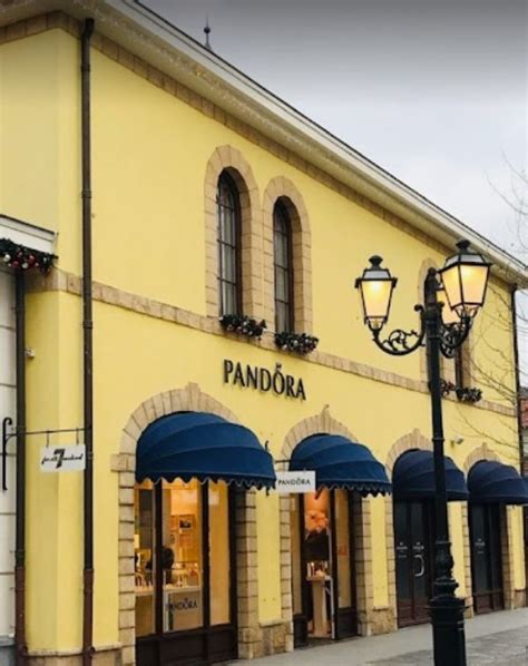 Pandora Factory Outlet in Roermond.